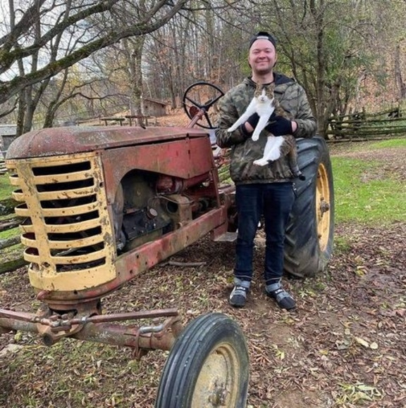 Meet your Posher, David - Picture 1 of 1